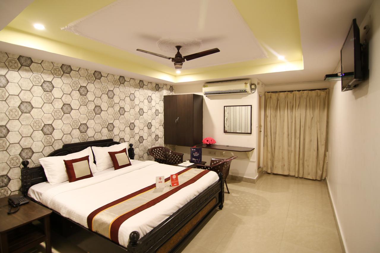 Oyo 9207 Chakri Guest House Visakhapatnam Exterior foto